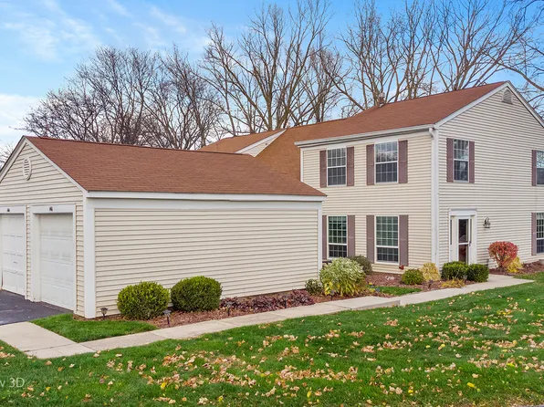 146 Bright Oaks Cir, Cary, IL 60013