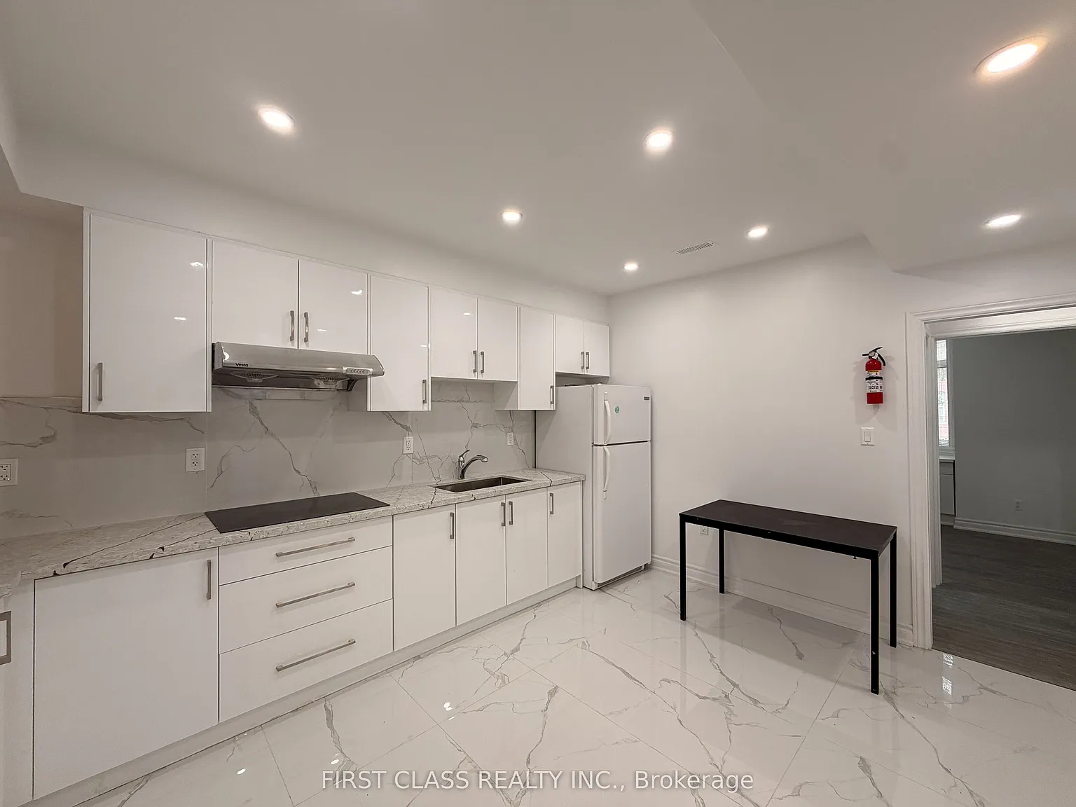 5 bed, $5,500 — Photo 4