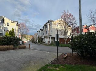 212 126th St SE #B, Everett, WA 98208