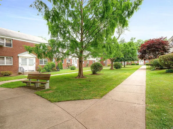 67-55 218th Street #Duplex, Oakland Gardens, NY 11364