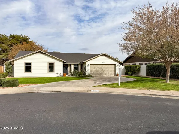 3156 E CARMEL Circle, Mesa, AZ 85204