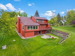 1263 Trail Way Dr, Grafton, WI 53024