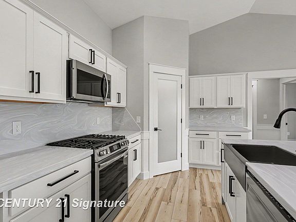 5th image of 5875 Diamond Meadows Ln