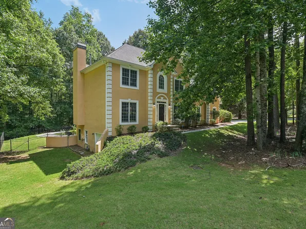 1112 Montclair Dr, Peachtree City, GA 30269