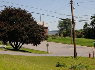 115 E Stout Ave, Port Ewen, NY 12466
