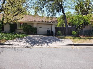 111 Gordon Pl, Jackson, CA 95642