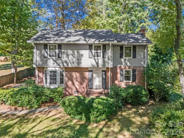 635 Glendale Dr, Rock Hill, SC 29732