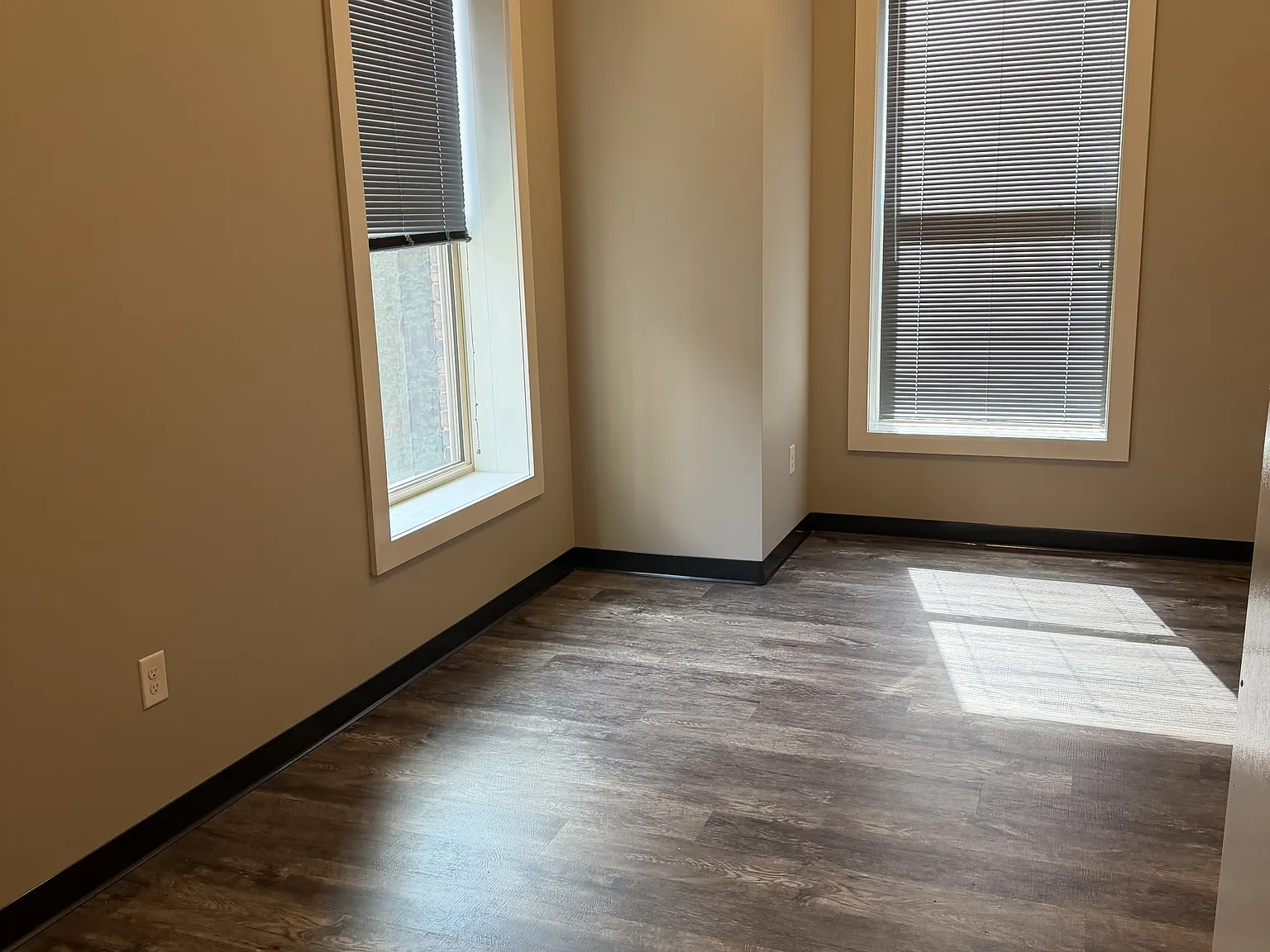 1421 P Street - 408 — Photo 2
