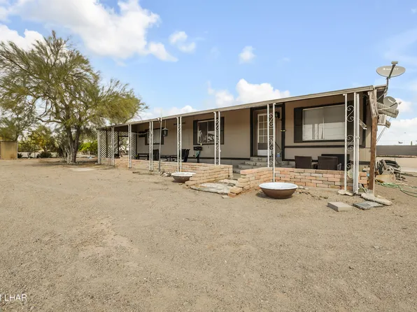 726 W Kenoyer St, Quartzsite, AZ 85346