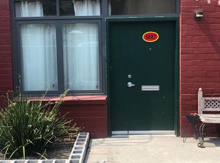 5827 Lowell St, Emeryville, CA 94608