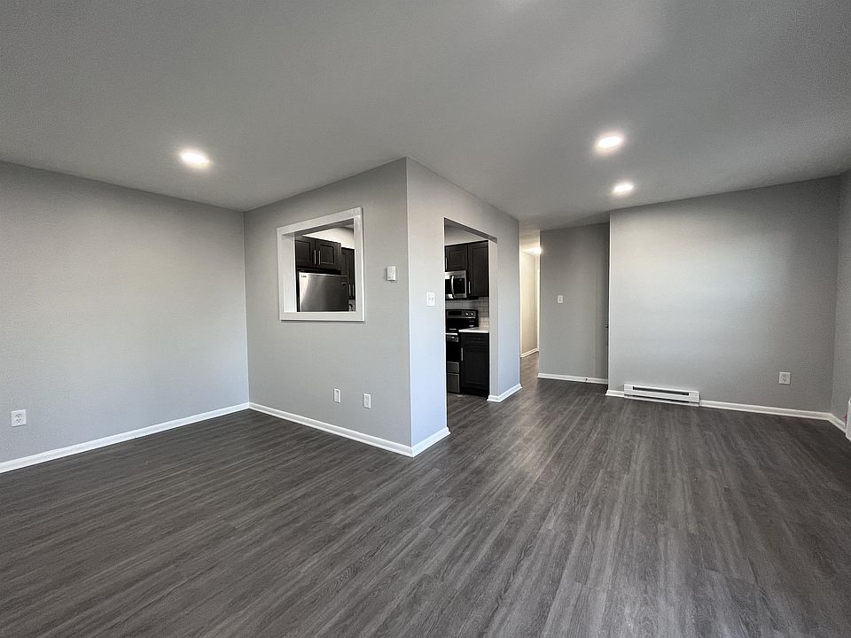 1st image of 1701 W Congress St #15033422