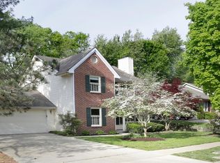 4293 Steamboat Rd, Lexington, KY 40514