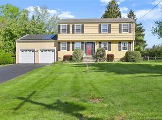 351 Edison Rd, Trumbull, CT 06611