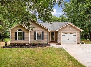 312 Southland Rd, Huntersville, NC 28078