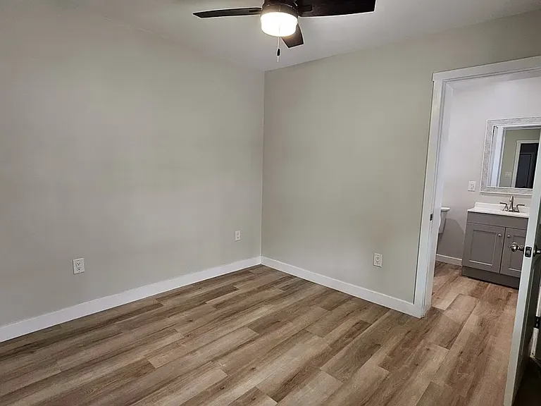 233 Wollerton St #1 — Photo 10
