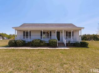 2823 Tara Dr, Clayton, NC 27520