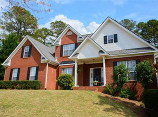 160 Shoreline Dr, Fayetteville, GA 30215