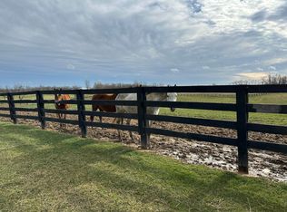 574 Stonetown Rd, Stamping Ground, KY 40379