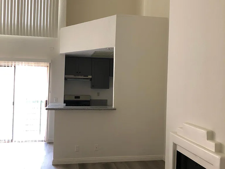1210 North Cherokee Ave. — Photo 17