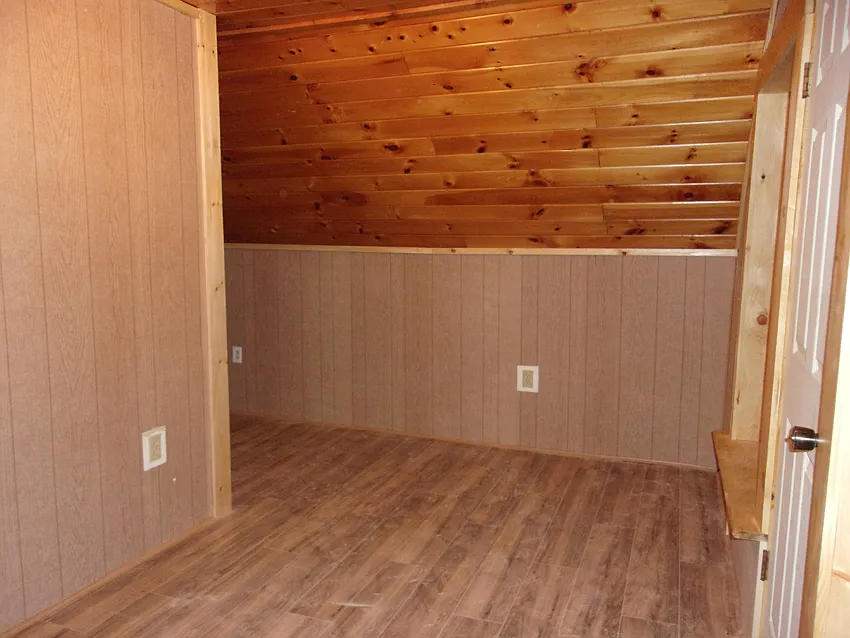 3 bed, 900 sqft, $1,900 — Photo 3