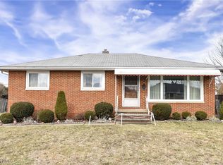 3018 Somia Dr, Parma, OH