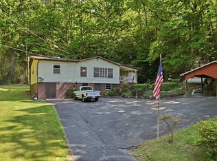 96 Bray Ln, Clayton, GA 30525