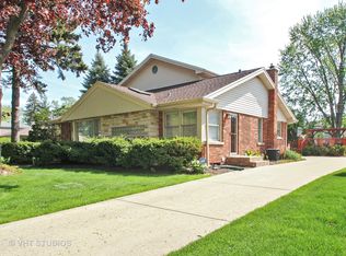 9225 Ridgeway Ave, Evanston, IL 60203