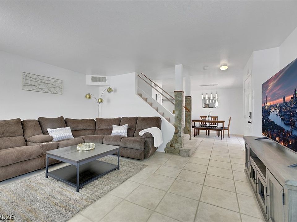 1st image of 7989 Lisa Dawn Ave