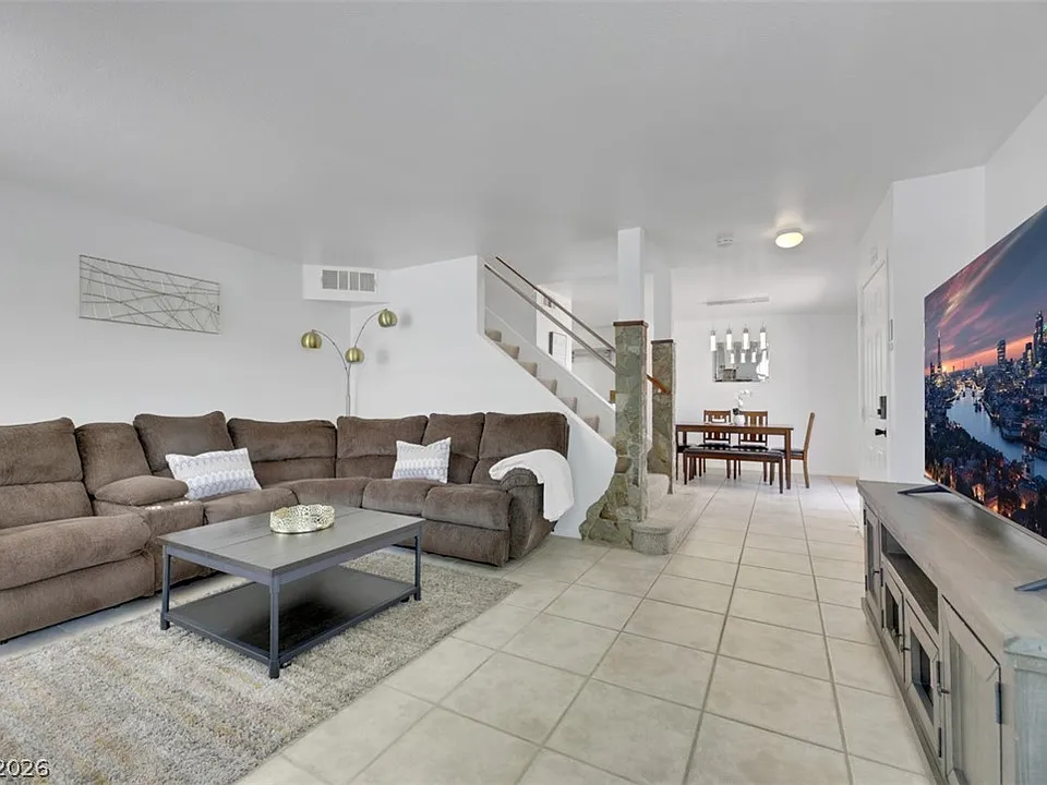 7989 Lisa Dawn Ave