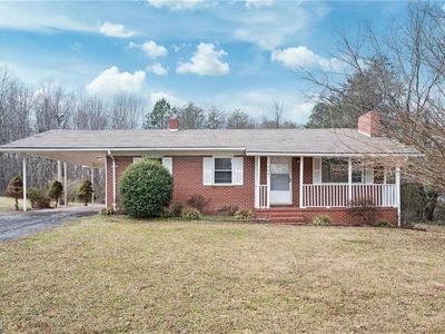1424 Park Dr, Mount Airy, NC, 27030