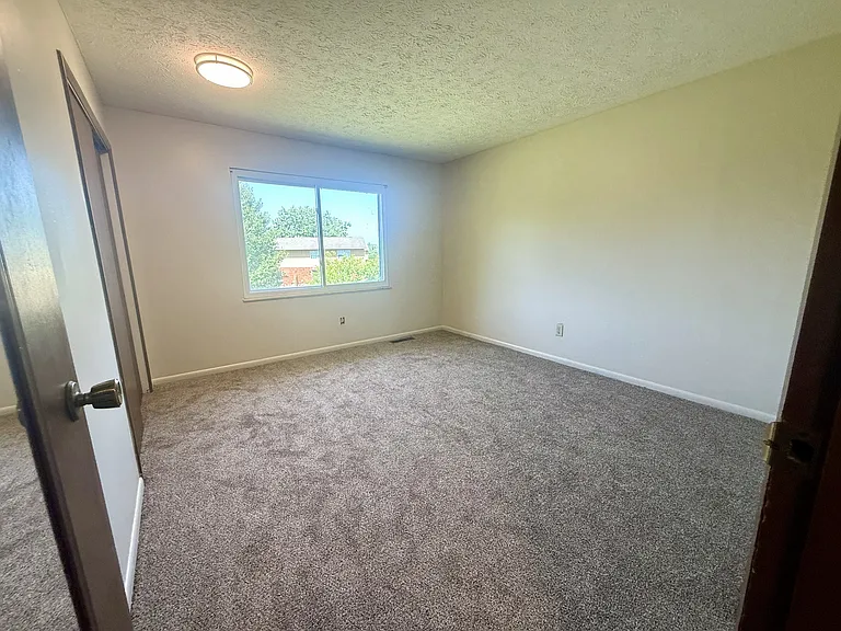 340 Cathedral St #344 — Photo 11