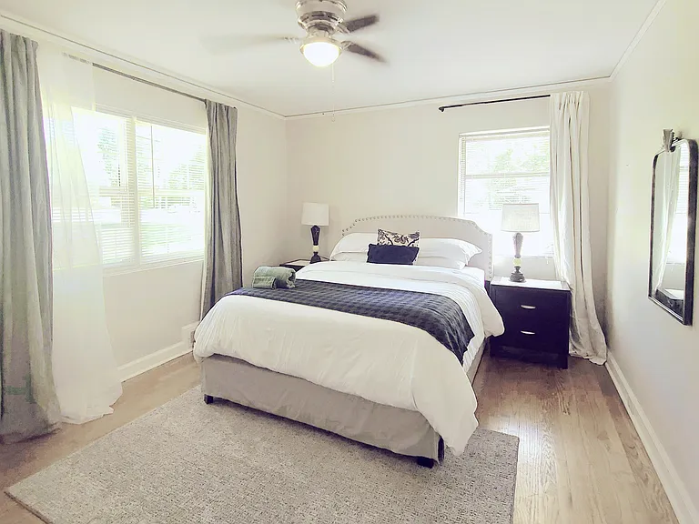 887 Fayetteville Rd SE — Photo 11