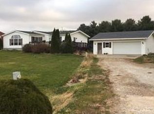 7082 SE 6th Ave, Pleasant Hill, IA 50327