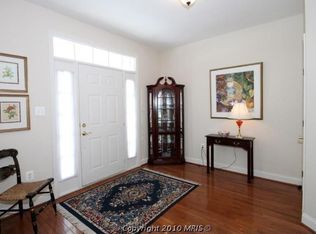 10968 Keys Ct, Fairfax, VA 22032