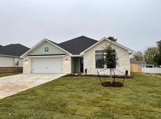 303 Daisy Ln, Robinson, TX 76706