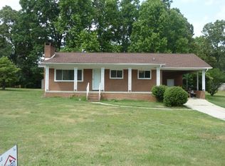 5616 Trotter Ctry Rd, Archdale, NC 27263