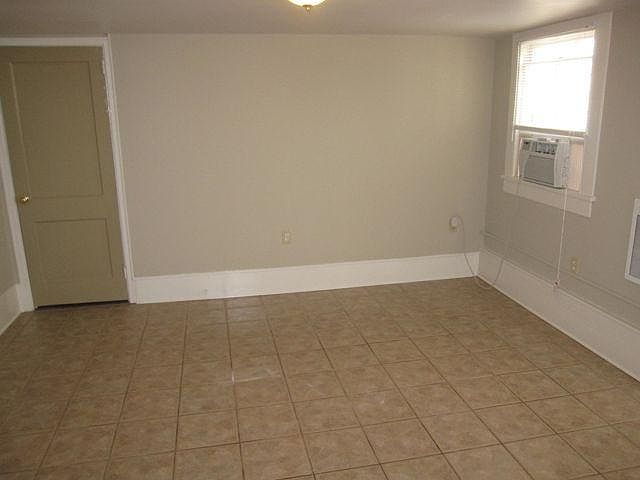 1st image of 7711 1/2 Green St
