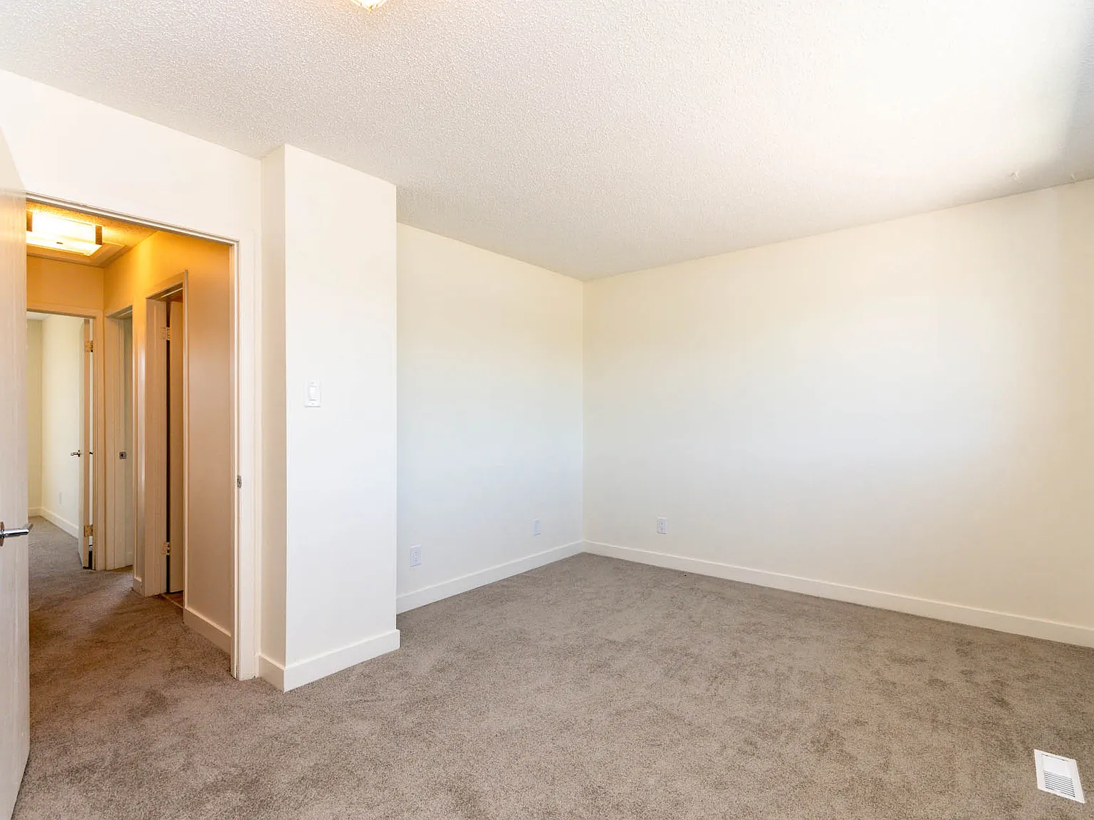 Eastside Estates — Photo 4