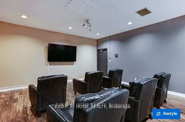 7 Bishop Ave #1104 — Photo 10