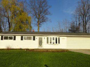 9250 Jerome Rd, Ravenna, OH 44266