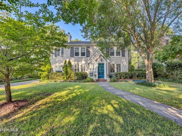 318 Colonial Drive, Wilmington, NC 28403