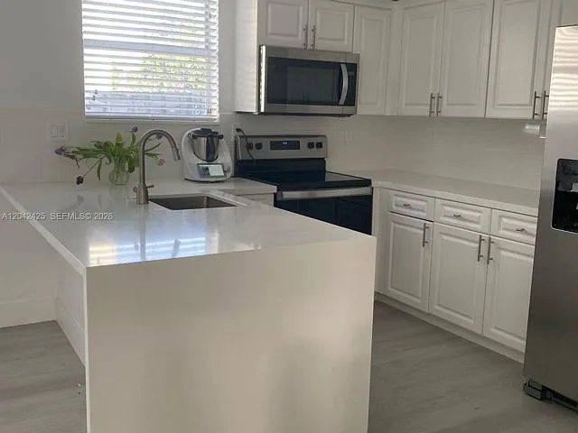 5245 NW 112th Ave — Photo 20