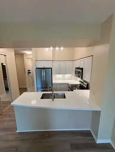 1 bed, 1.0 bath, 634 sqft, $2,550 — Photo 1
