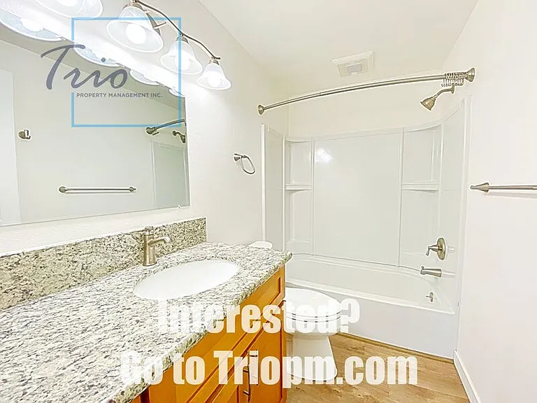 4220 Sean St — Photo 7