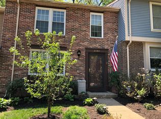 2304 Middle Creek Ln, Reston, VA 20191