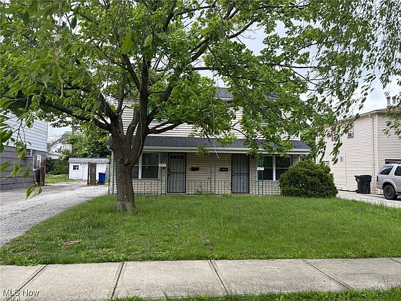 2nd image of 4110/4112 Fulton Pkwy