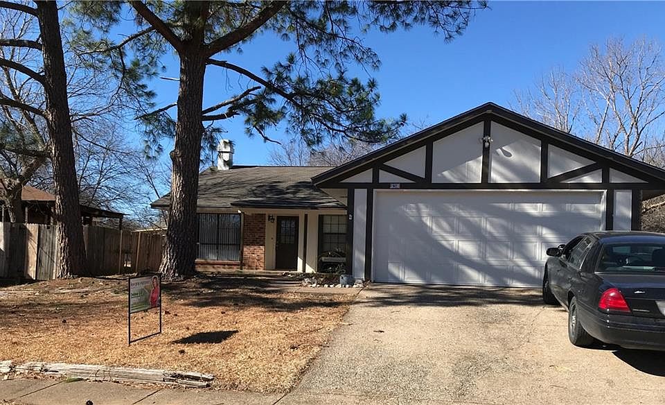 1st image of 5417 Kings Manor Dr