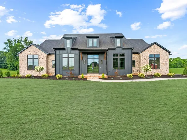 1073 Shaker Mill Rd, Bowling Green, KY 42103