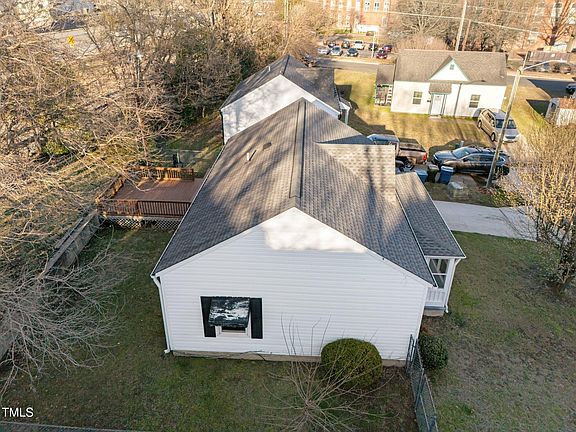 4th image of 8 Kingston Mill Ct