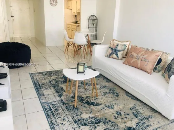 100 Lincoln Rd #541, Miami Beach, FL 33139